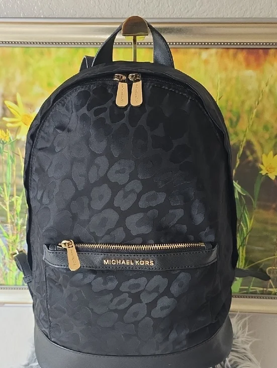 Michael Kors Black Leopard Nylon Backpack Gold Zip MK Logo EUC - Picture 3 of 12